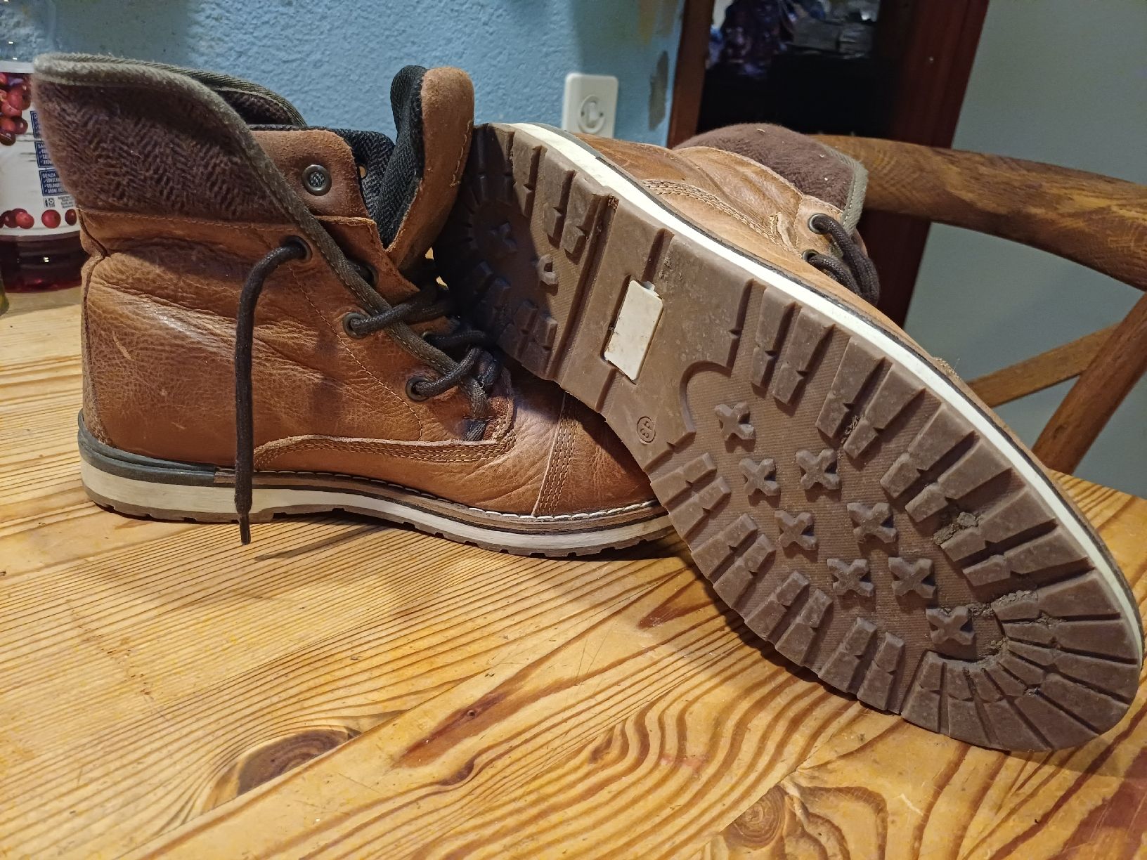 Scarpe da uomo: Bottines brunes cuir taille 43 occasion – Usato da Marin-Epagnier venduto da Babaa 3