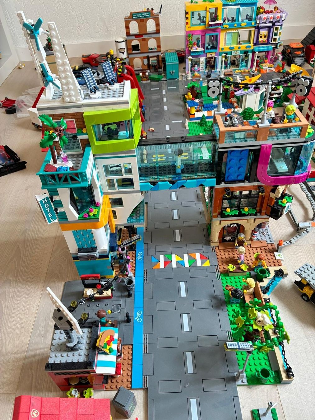 Lego Jouets: Lego-Stadt – D'occasion à Wolfhausen par urs_9wy5 4