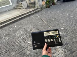 Grundig Sattelit 300 Weltämfenger Lieferung gratis