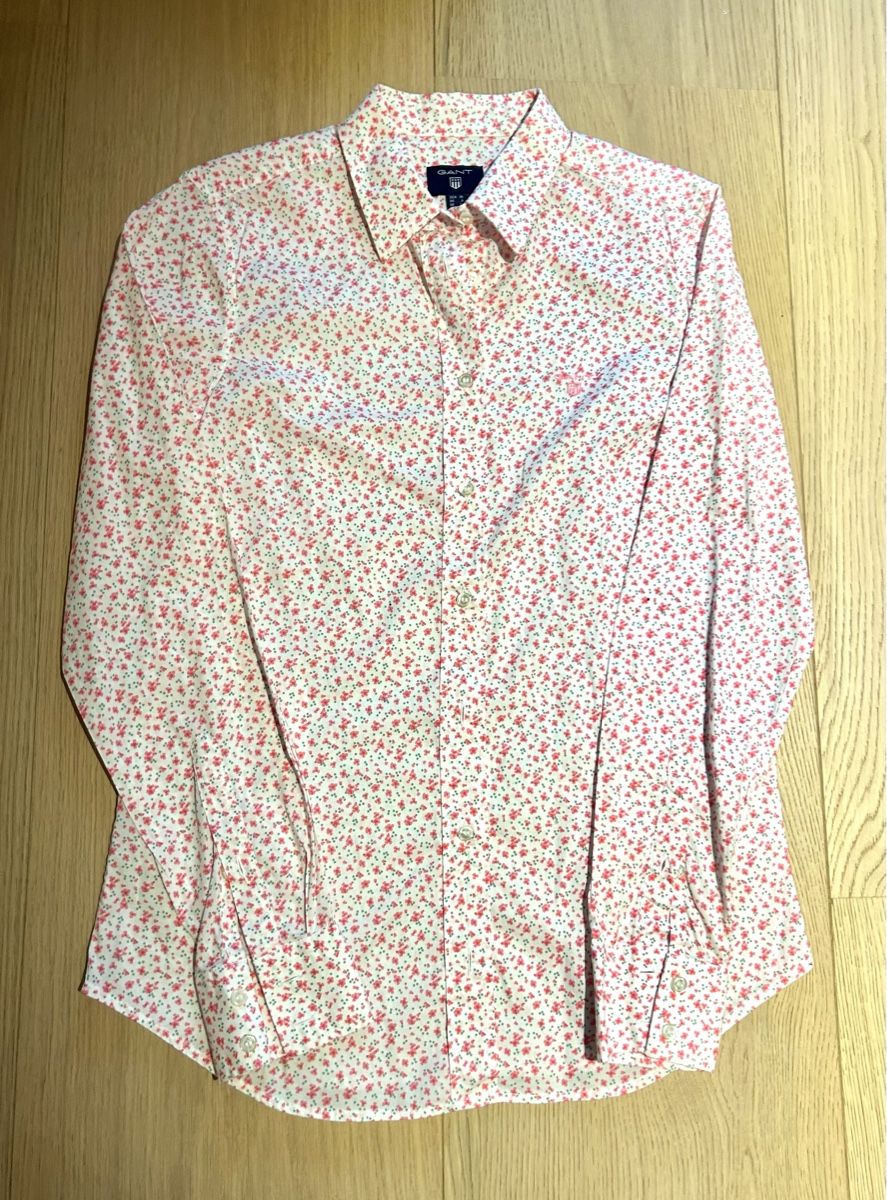 Gant Chemisiers: Geblümte Gant Bluse – D'occasion à Mönchaltorf par johanna_k06