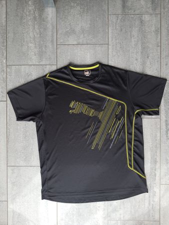 Puma-Shirt, ca. Gr. 52, wenig getragen