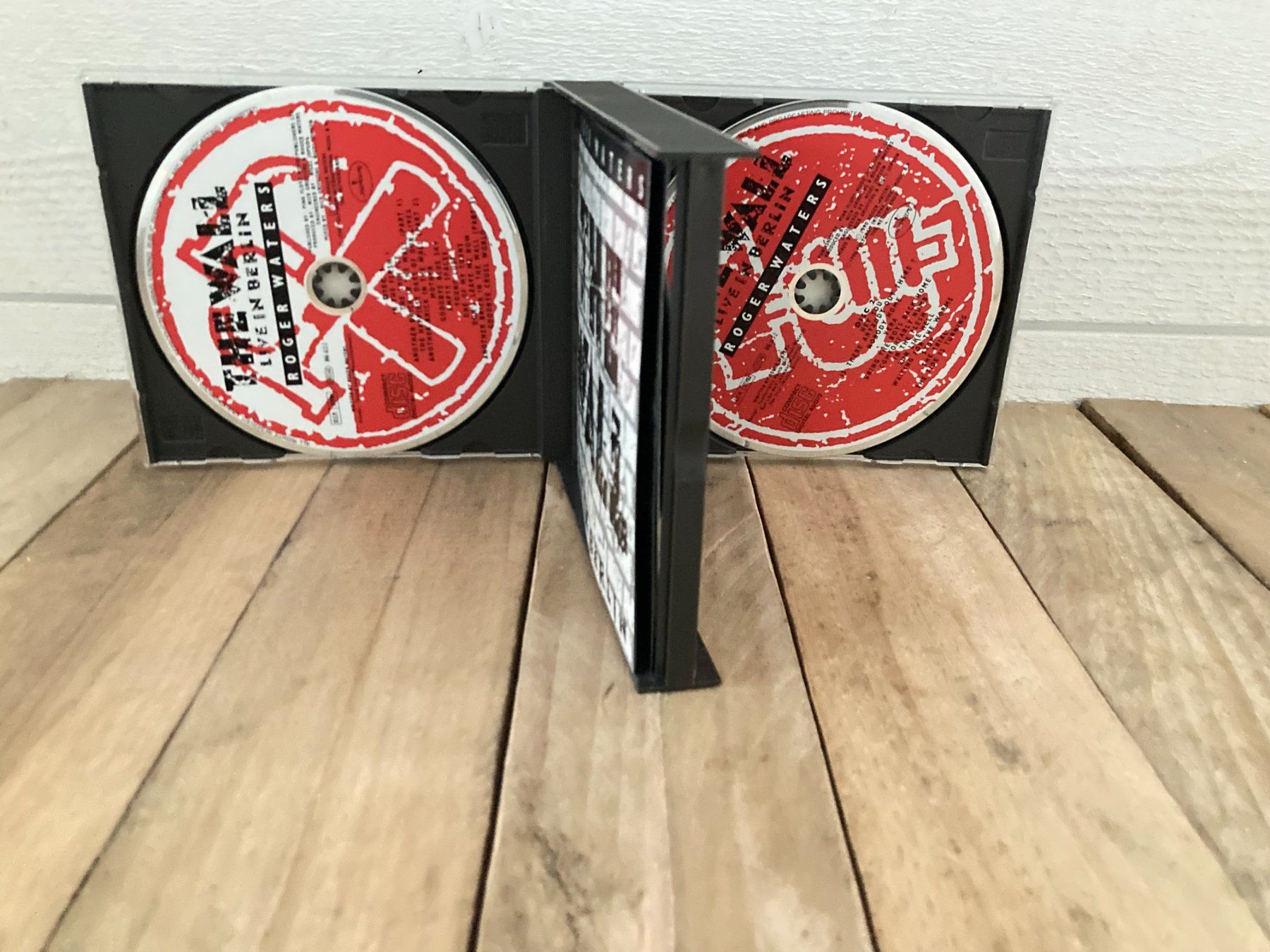 CD: Pink floyd-Watters-The wall live – Usato da vaumarcus venduto da Nicolasorel 2