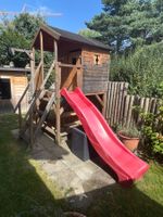 Spielhaus Holzhaus Turm Sandkasten mit Rutschbahn