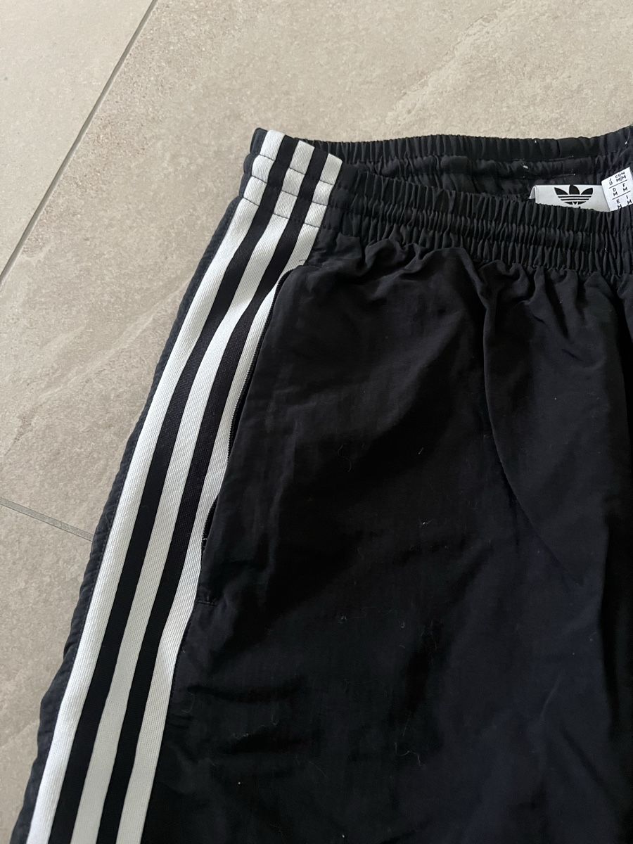 Adidas Pantaloni: Adidas Trainerhose Gr. M – Usato da Baar venduto da Lila2006 1