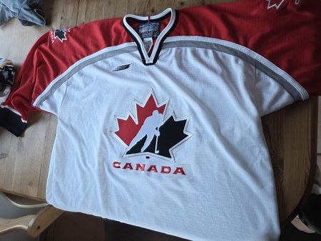 Team Canada Authentic Bauer Jersey – Made in Canada