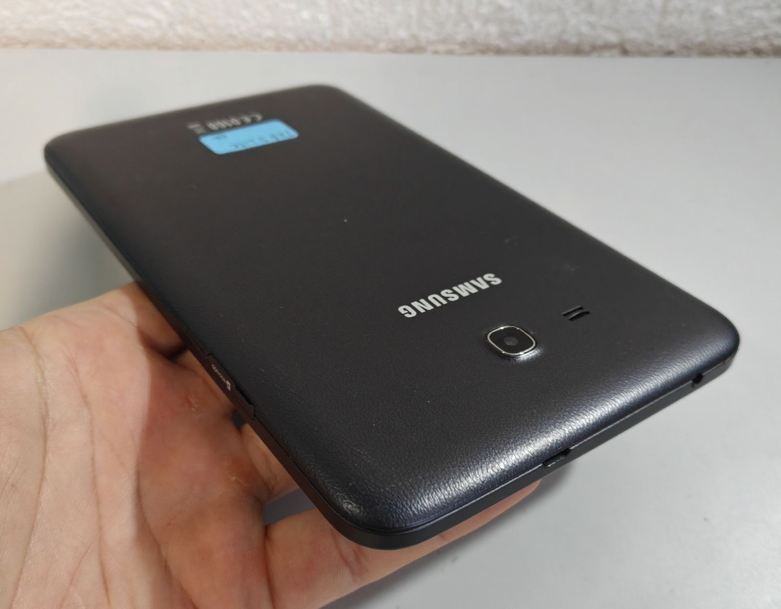 Samsung Tablet PC: Samsung Galaxy Tab 3 Lite – Usato da Ehrendingen venduto da Rocky985 4