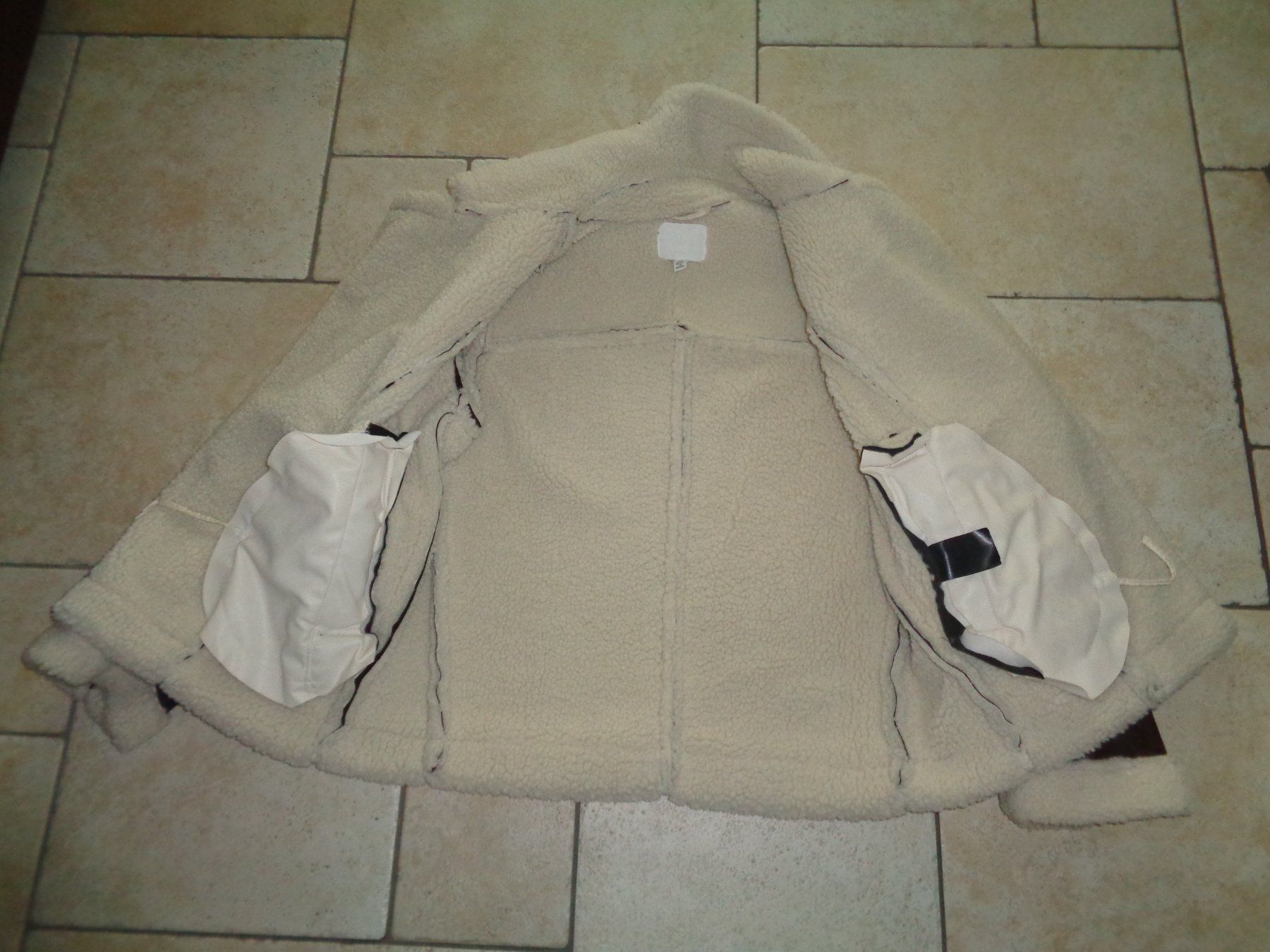 H&M Giacche: Jacke  H&M  Grösse XS – Usato da Kreuzlingen venduto da Robi-2003 2