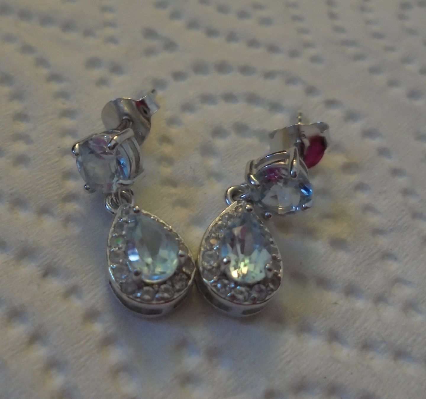 Ohrringe & -stecker: Echtschmuck: Himmelblauer Topas Silberohrstecker – Neu (gemäss Beschreibung) aus Zuchwil von maumauchi 3