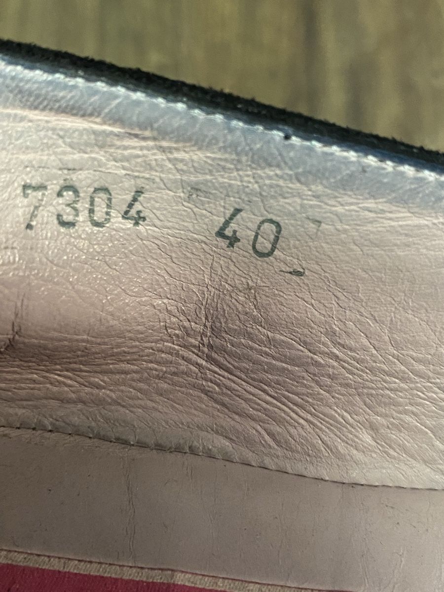 AGL Scarpe da donna: AGL Ballerina Schwarz Leder 40 – Usato da Büron venduto da Coerner 4