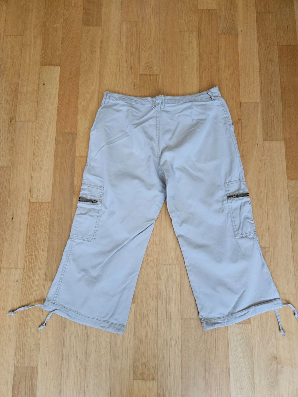 Pantaloni: Caprihose beige Gr. 40 – Usato da Möriken AG venduto da pam66 1