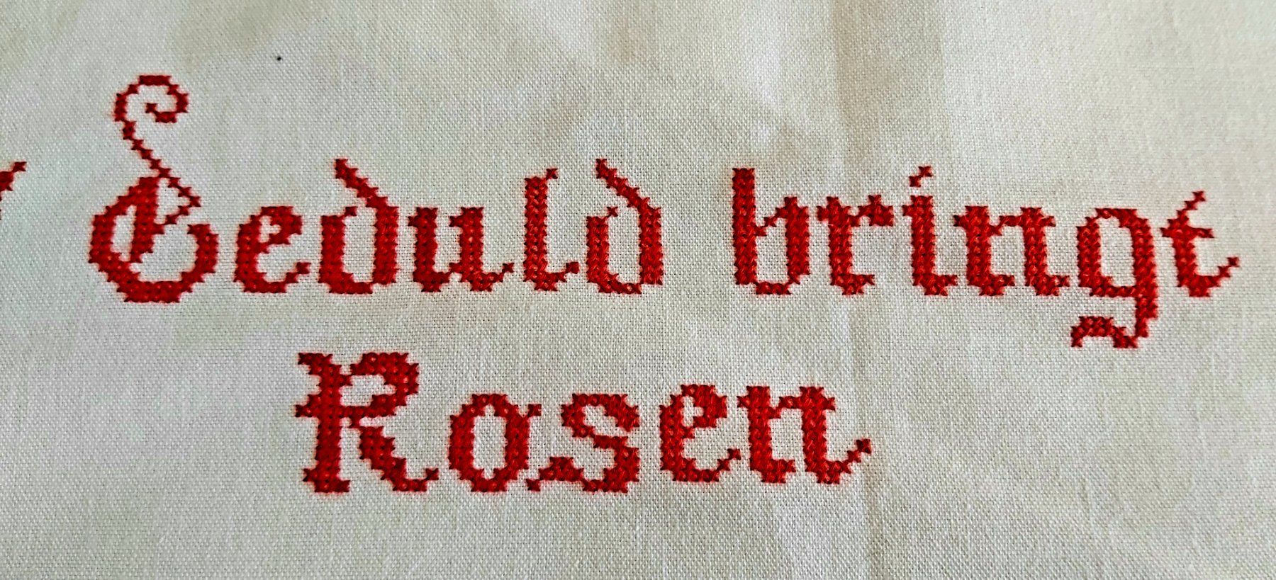 Altra biancheria da tavola: Mitteldecke 100 x 100 cm, handgestickt – Usato da Bern venduto da aronari 3