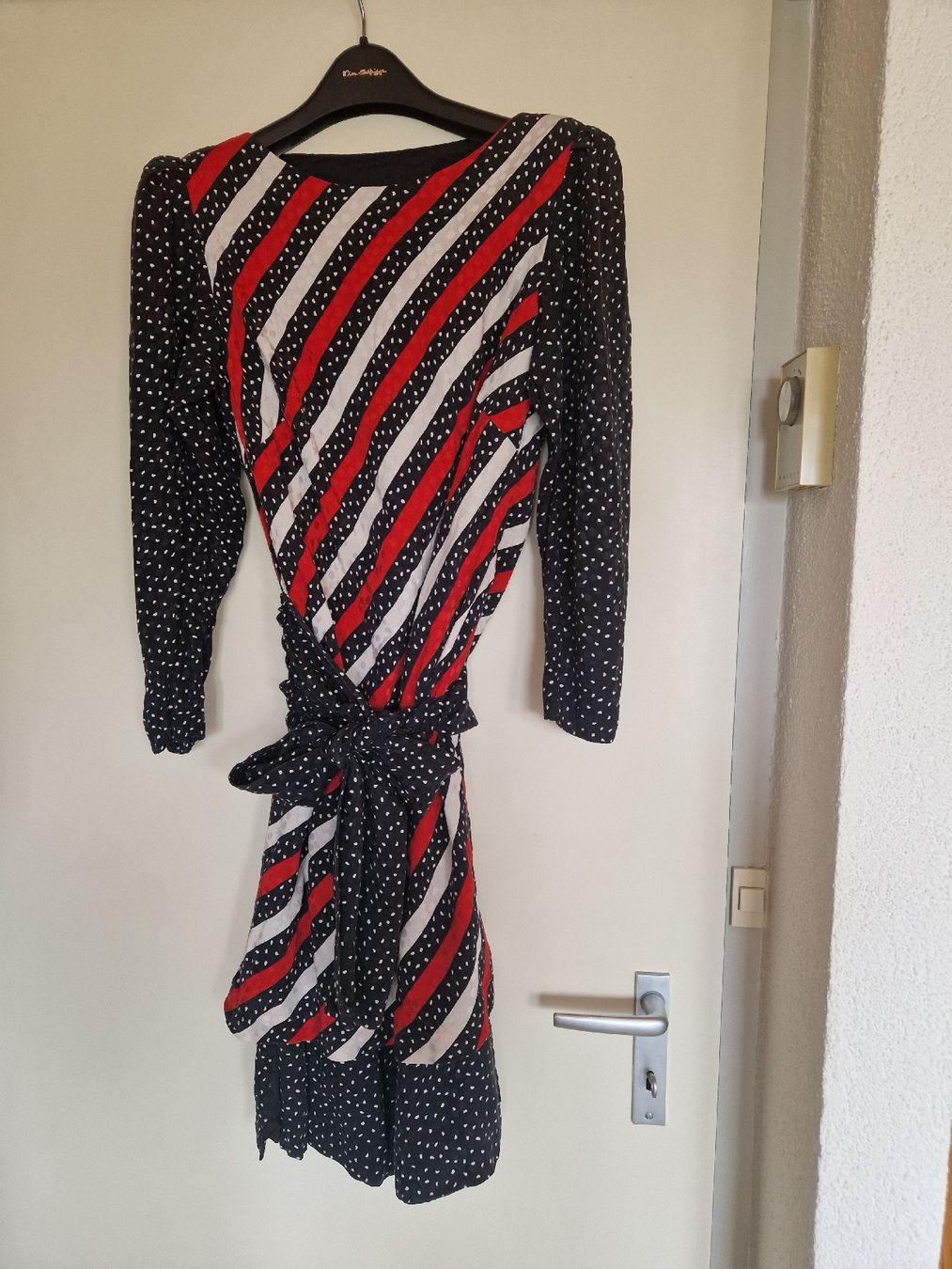 Kleider: Robe vintage à rayures et pois, stylée et unique – Gebraucht aus Pully von Patriciaeve 1