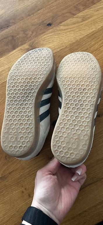 Adidas Scarpe da donna: Adidas Gazelle – Usato da Seengen venduto da muck001 3