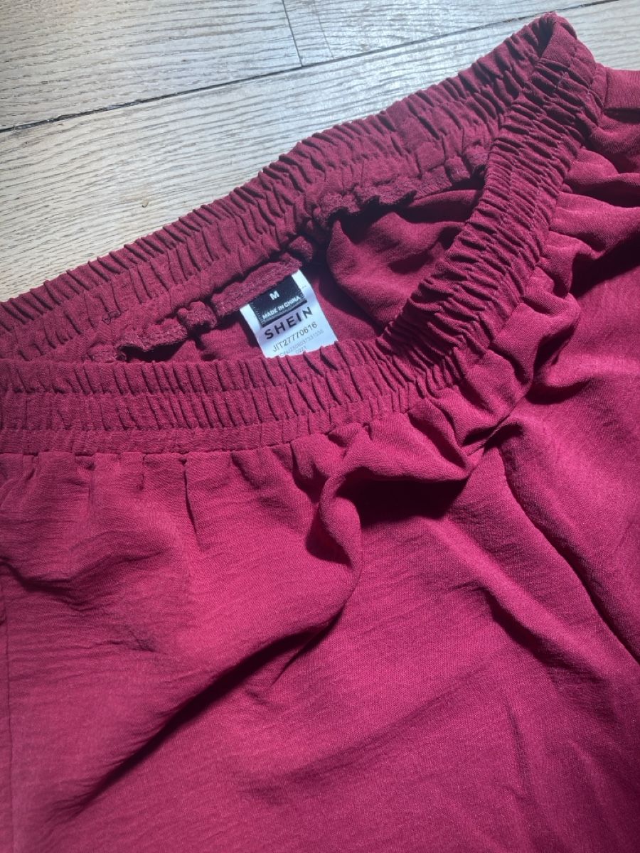 Hosen: Sommerhose Gr M – Gebraucht aus Basel von Nomagusa 1