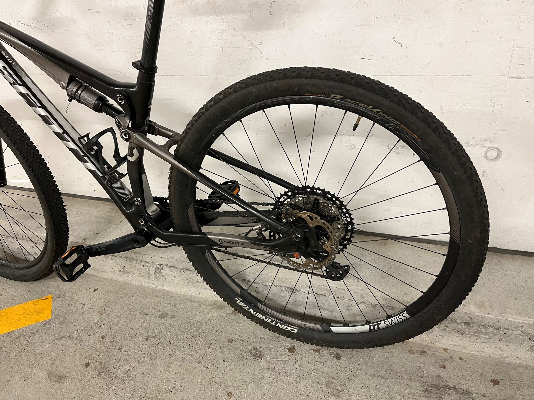 Scott Biciclette: Scott Fully 29“ – Usato da Zürich venduto da divertimento4 4