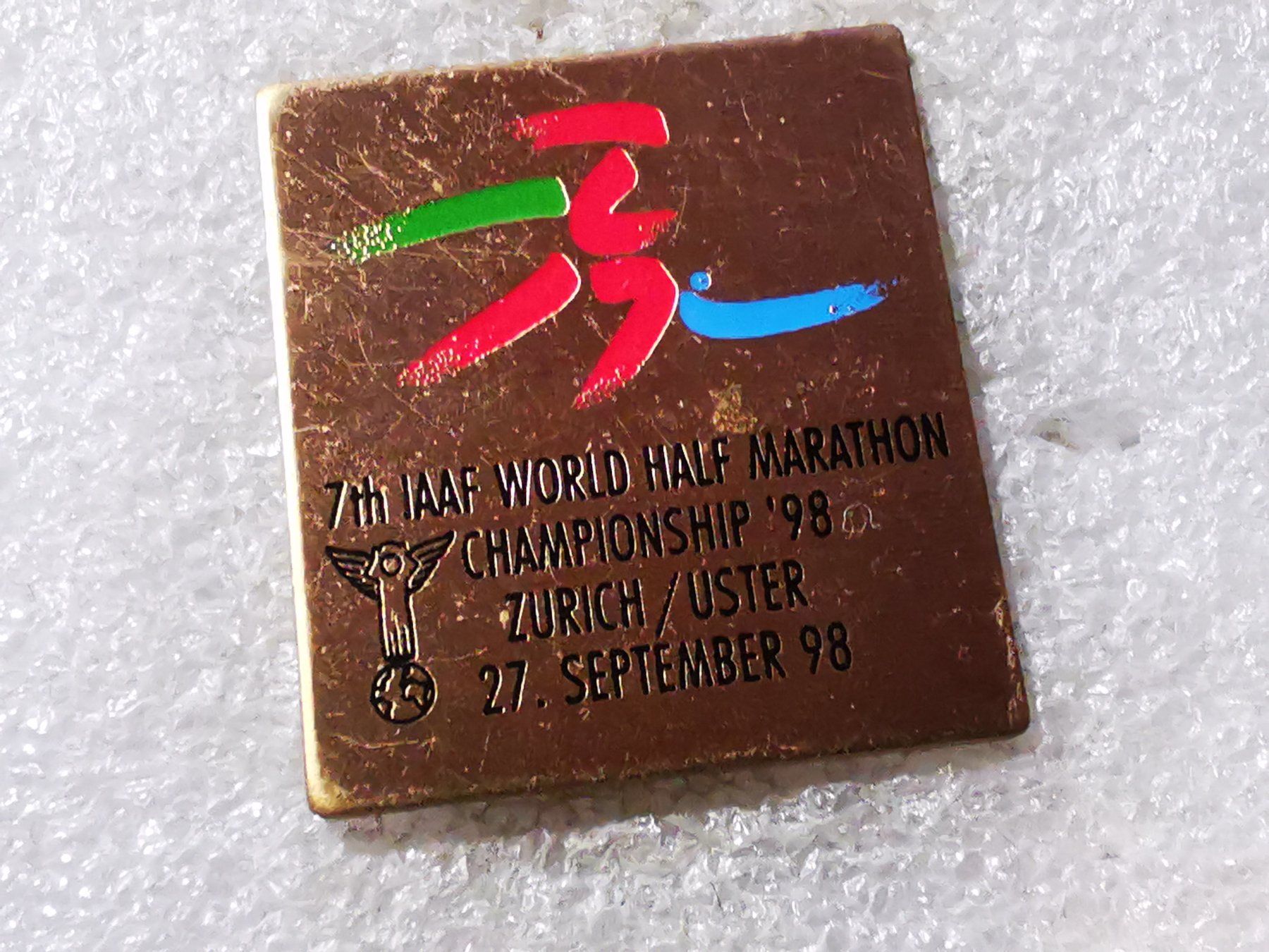 Placchette & Badge: Ansteckpin 94: IAAF Championship – Usato da Oppligen venduto da Pin-Fall-Shop