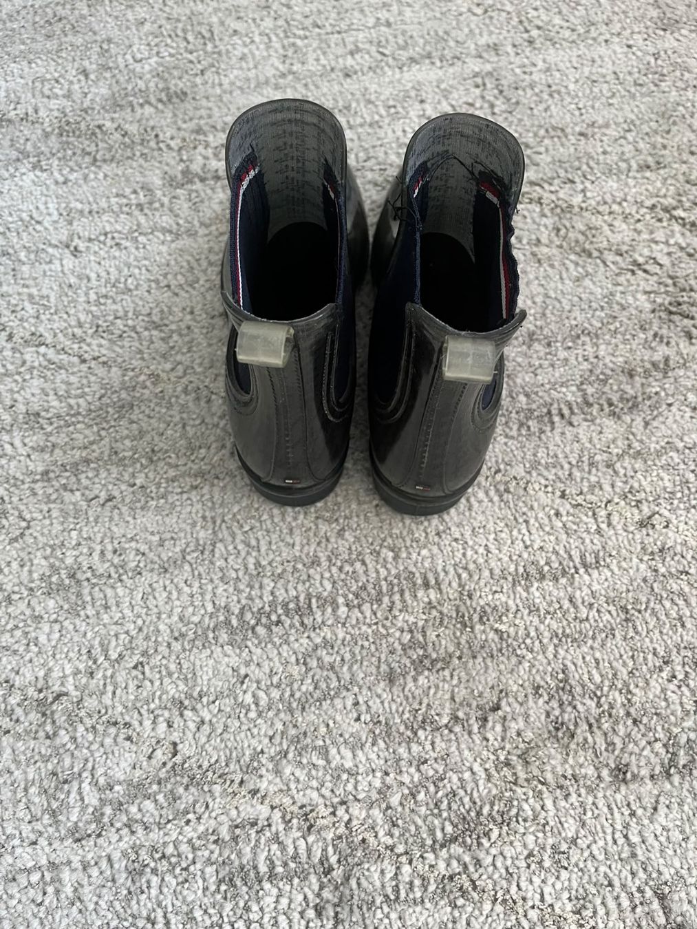Tommy Hilfiger Damenschuhe: Tommy Hilfiger Gummistiefel – Gebraucht aus Adliswil von Steven0301 1