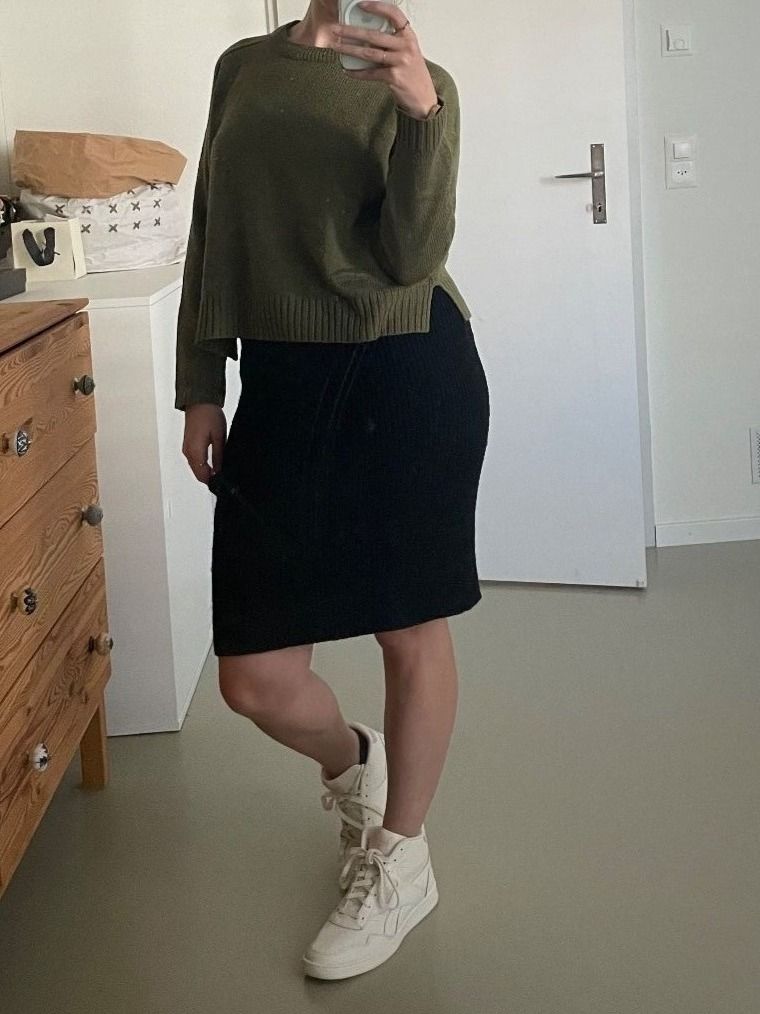 H&M Maglioni & Felpe: Pullover mit langen Ärmeln von H&M, Gr. M – Usato da Zürich venduto da AnnaSa 7