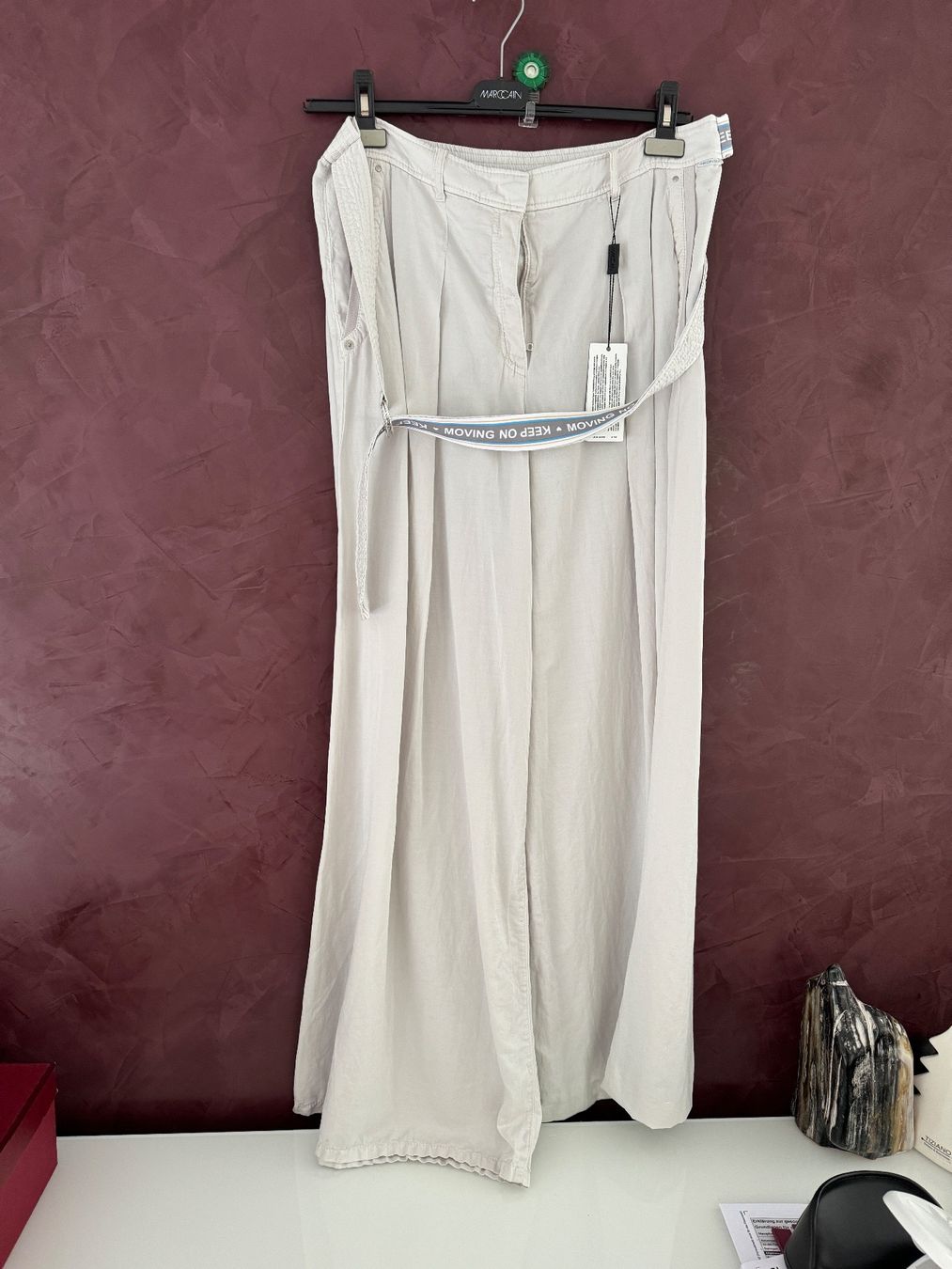 Marc Cain Pantaloni: Marccain Hose Seide Damen  N5 L – Nuovo e nell'imballaggio originale da Volketswil venduto da praxis12 1