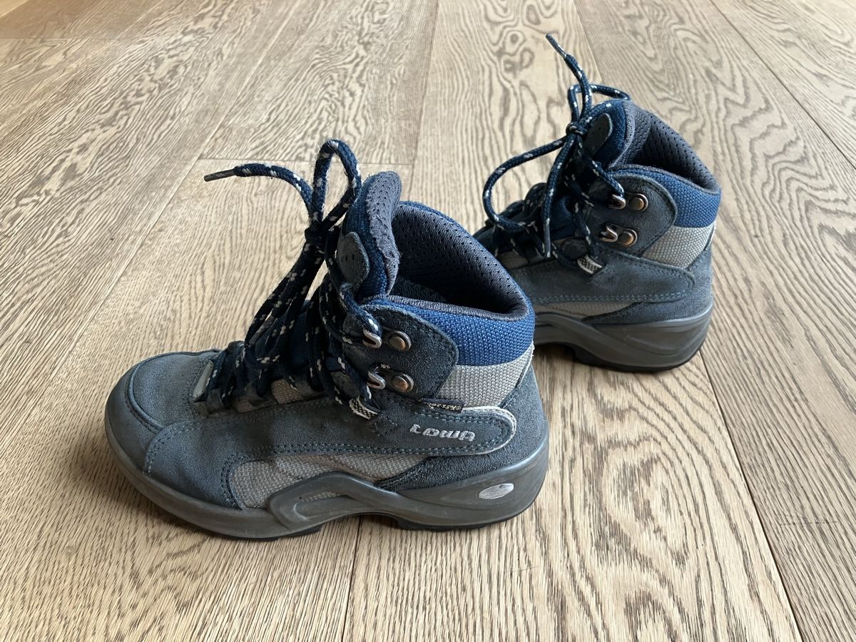 Lowa Chaussures garçon: Wanderschuhe Lowa 31 – D'occasion à Cham par Liliane78 2