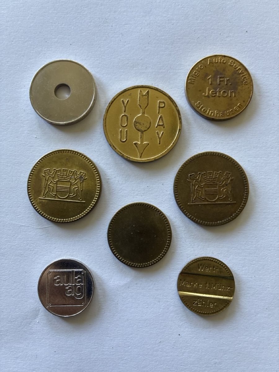 Tutti le monete: Alte Jetons / Wertmarken - 8 Stück – Usato da Ebnat-Kappel venduto da ponyhales 1