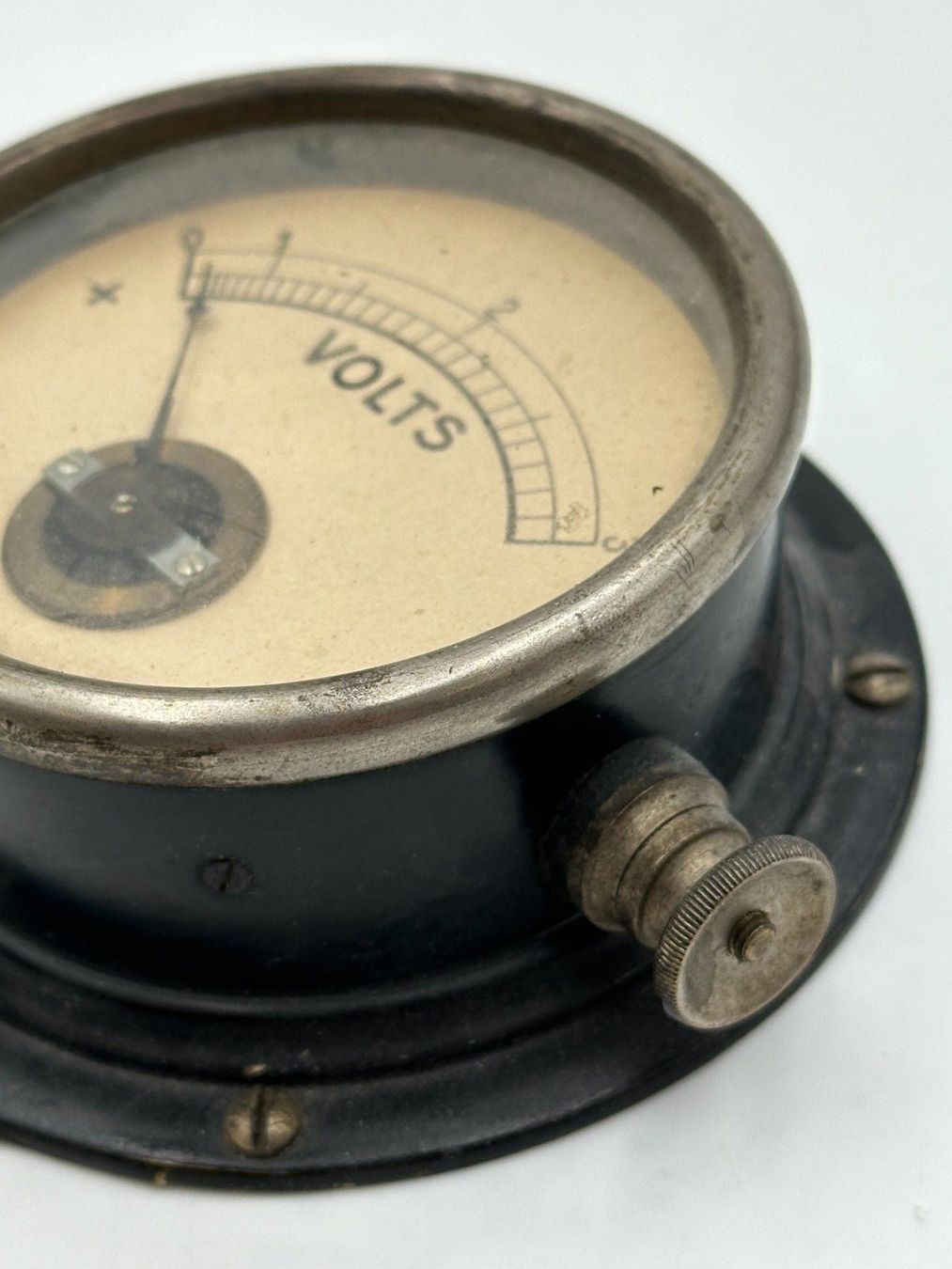 Messen: Antikes Voltmeter 0–3 Volt – historisches Messgerät – Gebraucht aus Luzern von Lager6640 1
