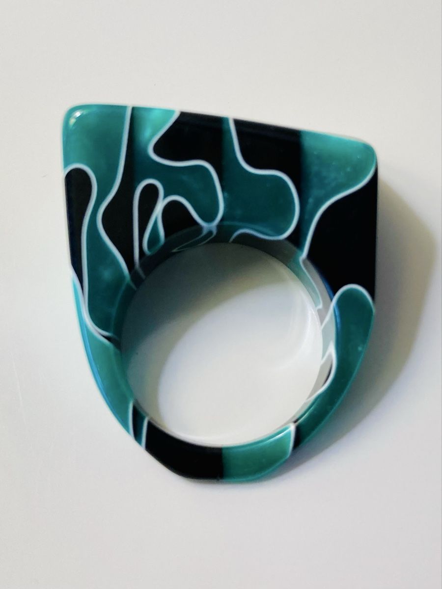 Ringe: Statement Ring, Acryl, Gr. 60 – Gebraucht aus Basel von elocin4791