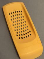 Spätzlehobel von Tupperware