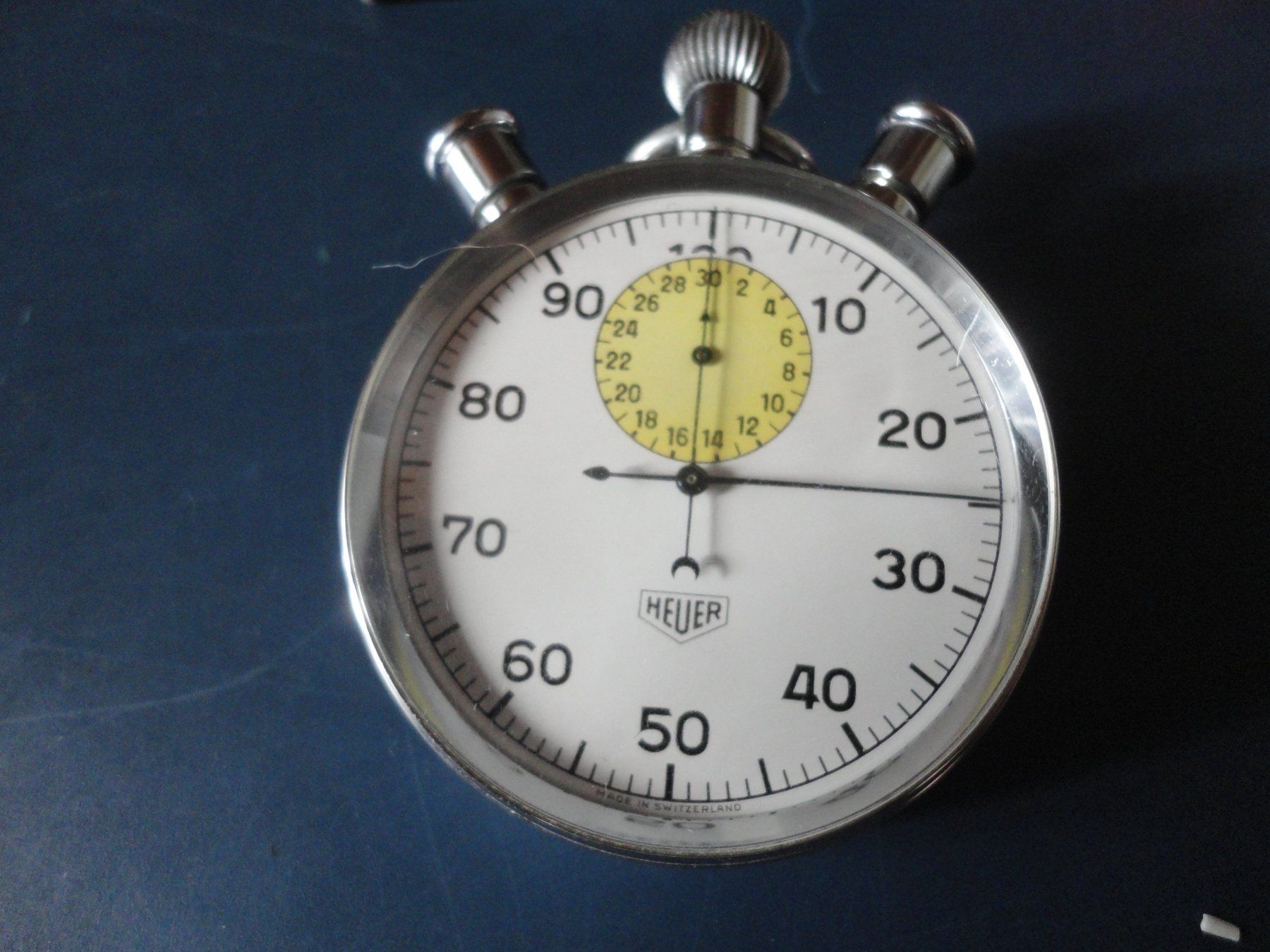 Tag Heuer Orologi: Heuer Stoppuhr Originalverpackung, Top – Usato da Gelterkinden venduto da Gimbo2 4