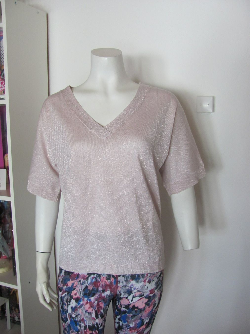 La Redoute Maglioni & Felpe: Damen Pullover kurzarm rosa Glitzer V-Ausschnitt neu – Usato da Gümligen venduto da Fantapanda