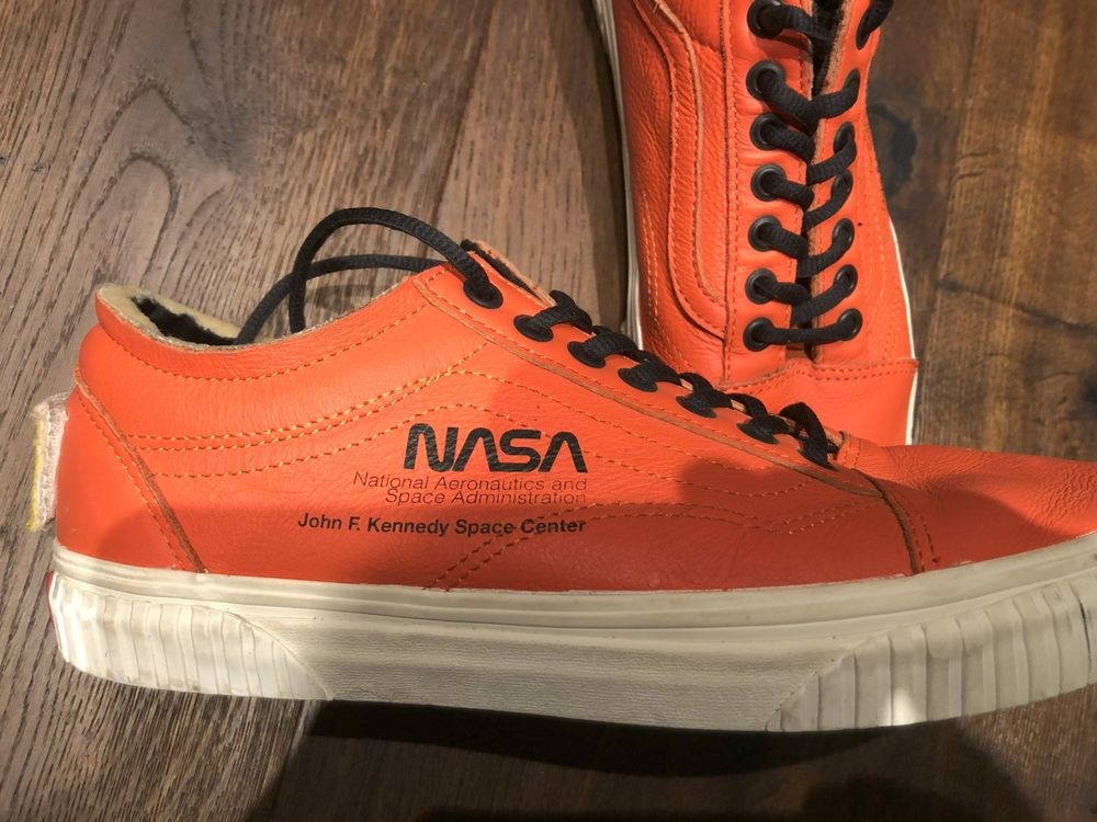 NASA Vans off the Wall Kaufen auf Ricardo