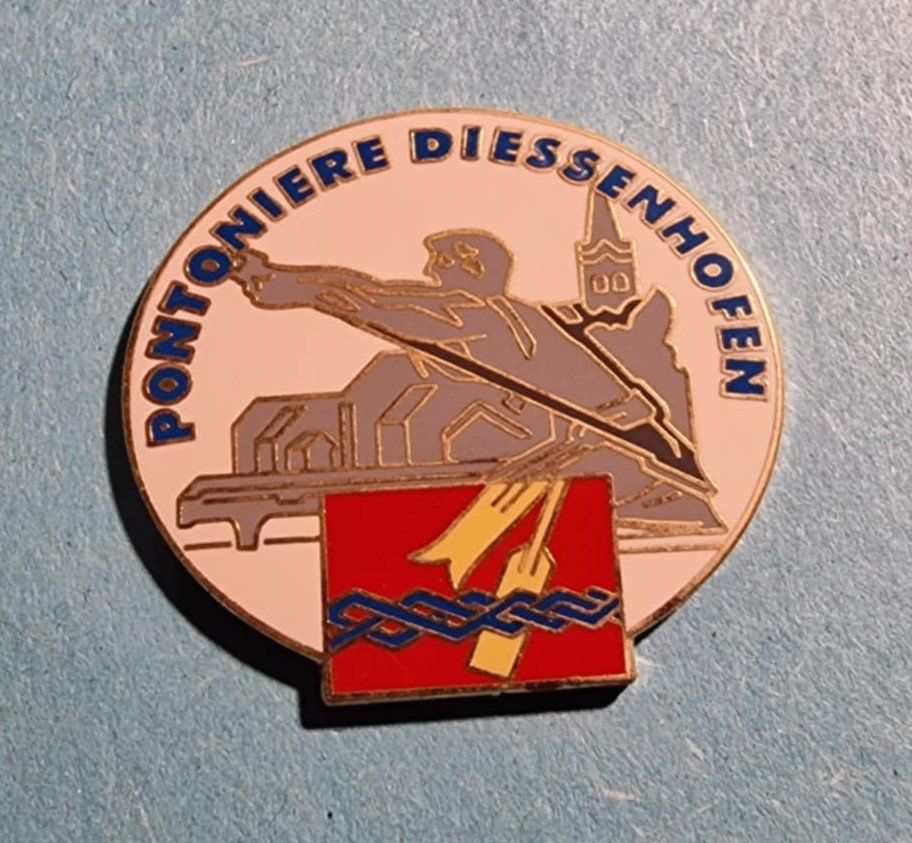 Placchette & Badge: Pin Pantoniere Diessenhofen – Usato da Härkingen venduto da specialshapes