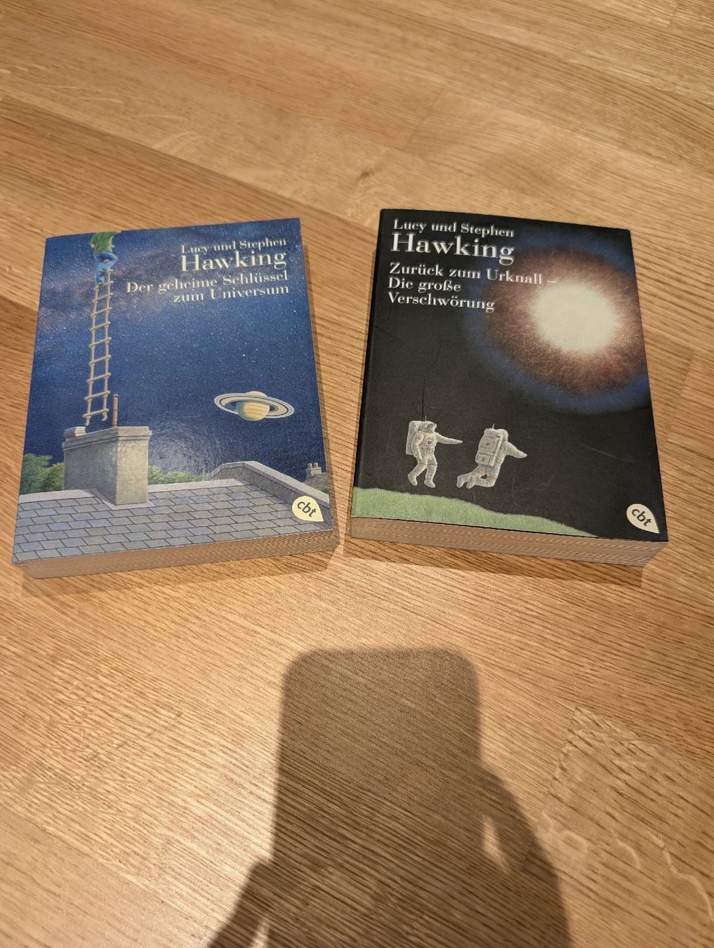 Libri: Bücher Lucy und Stephen Hawking Set – Nuovo e nell'imballaggio originale da Oberuzwil venduto da fabienne.manser