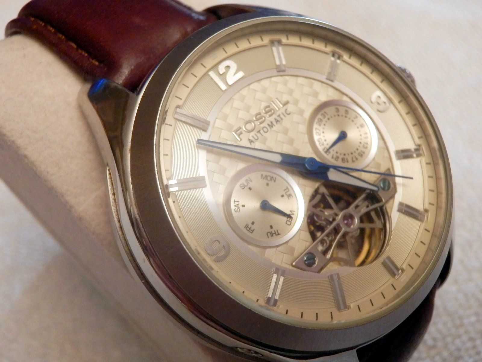 Fossil Uhren: Fossil, Automatic, Day Date, Glasboden mit Sicht auf Uhrwerk – Gebraucht aus Ueberstorf von dinbau 7
