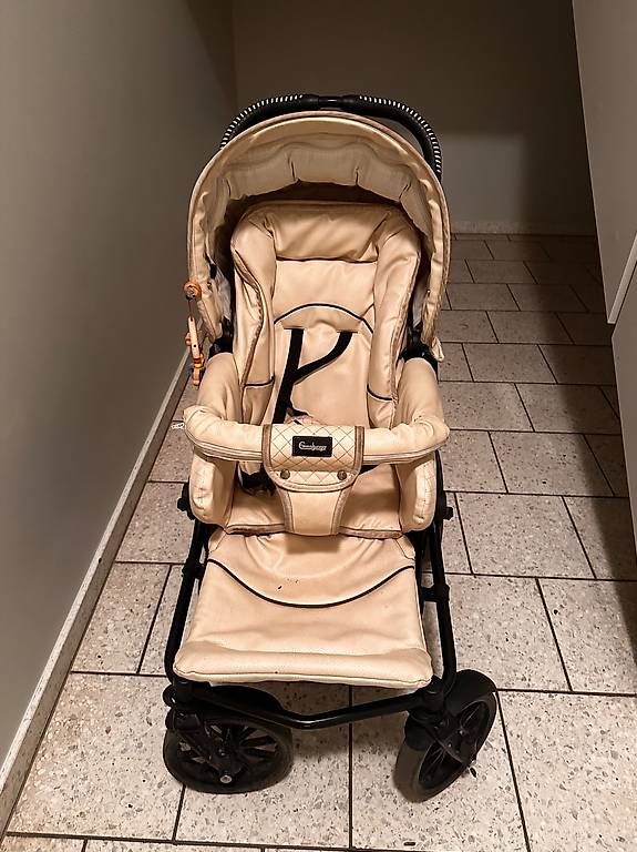Carrozzine: Emmaljunga Kinderwagen Sitzen-Liegen – Usato da Birsfelden venduto da Mischi03 1