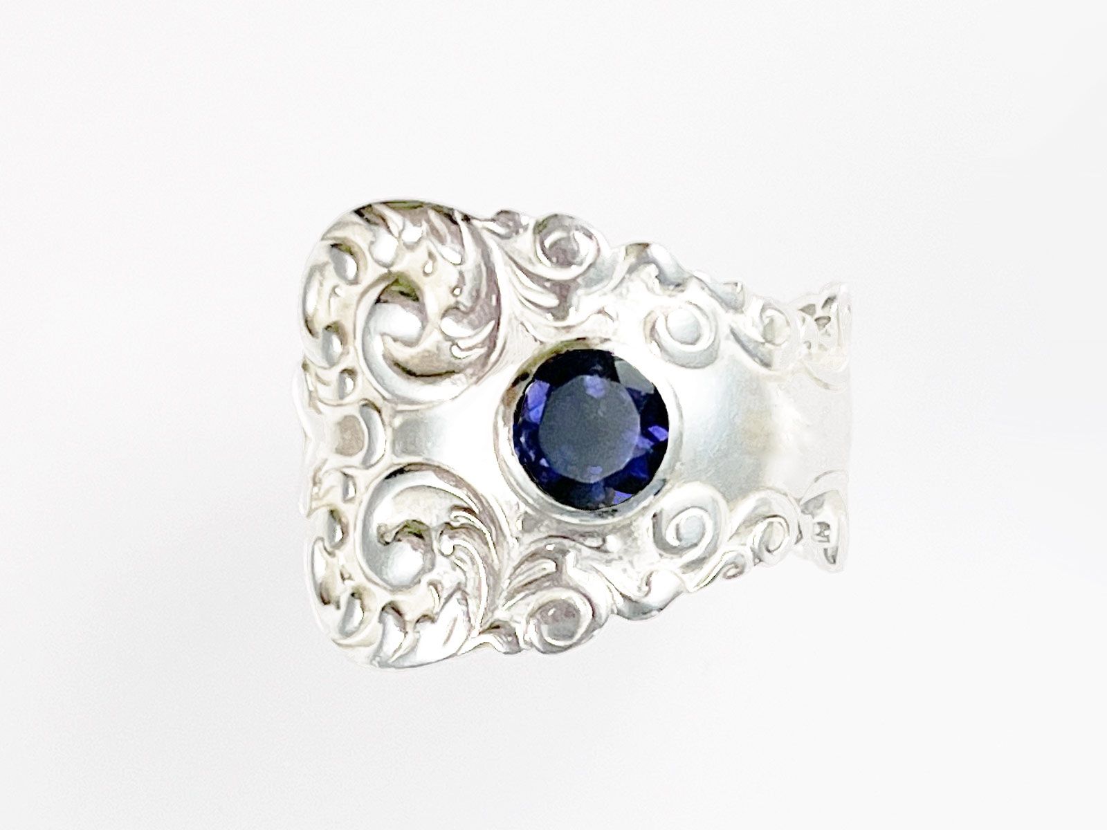Anelli: Offener Silberring mit Iolith – Nuovo e nell'imballaggio originale da Meilen venduto da Byrd-bijoux