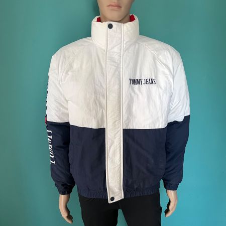TOMMY JEANS Jacke 🤍