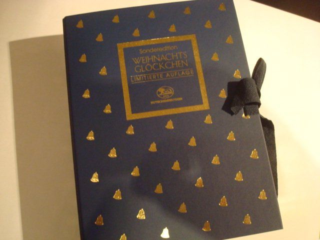 Hutschenreuther Campanacci mucche: Weihnachtsglöckchen 1998-2002 Hutschenreuther – Nuovo e nell'imballaggio originale da Riehen venduto da Baerewaegli 1