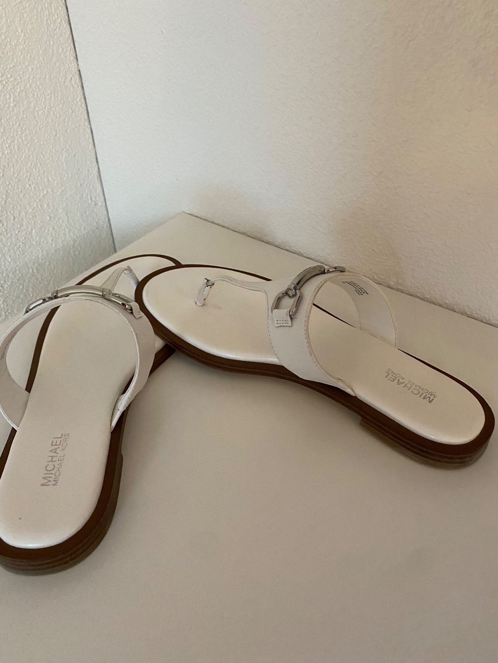 Michael Kors Damenschuhe: Michael Kors Sandalen – Gebraucht aus Dübendorf von fabiiisk 2