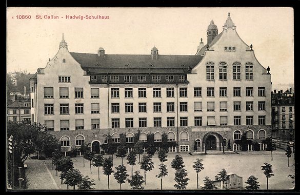 Ansichtskarten: AK St. Gallen, Hadwig-Schulhaus – Gebraucht aus Berlin von bartko-reher