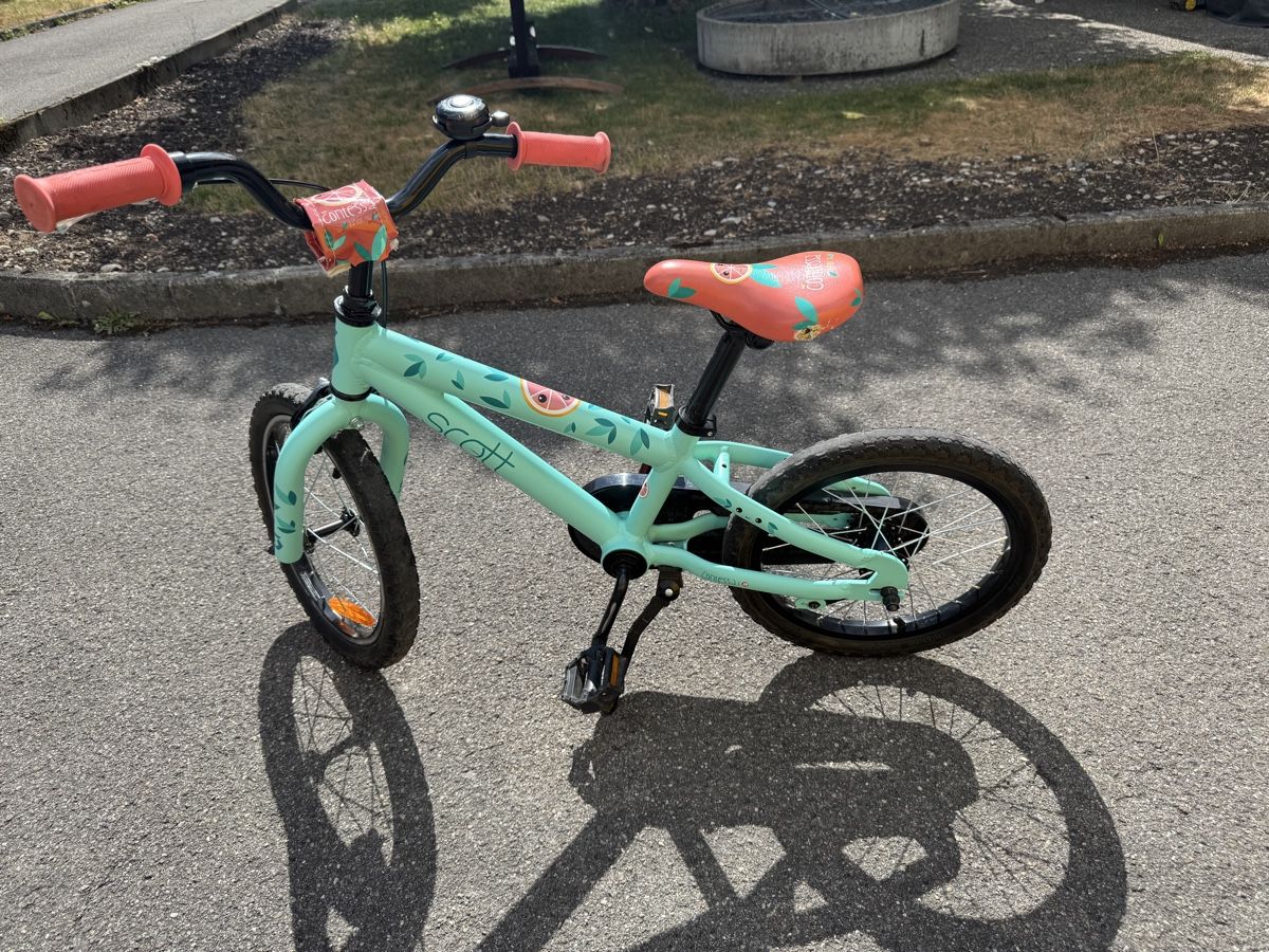 Scott Vélos: Kinder-Velo Scott – D'occasion à Münsingen par FerrariF355 6