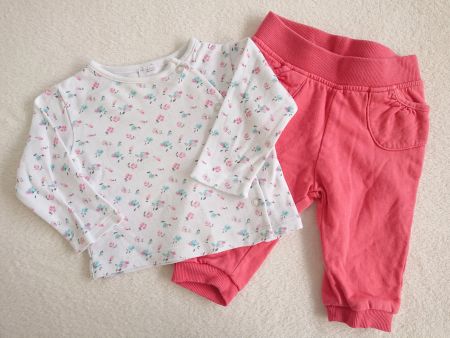 Süsses Baby Girl Set Langarmshirt mit Hose C&A Gr. 62