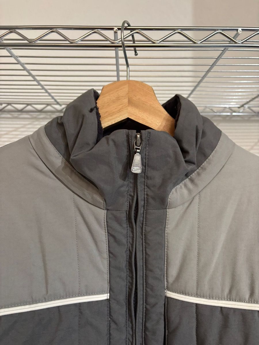Nike Jacken: 90’s Vintage Nike Jacket Size M – Gebraucht aus Lausanne von user1020rnt 1