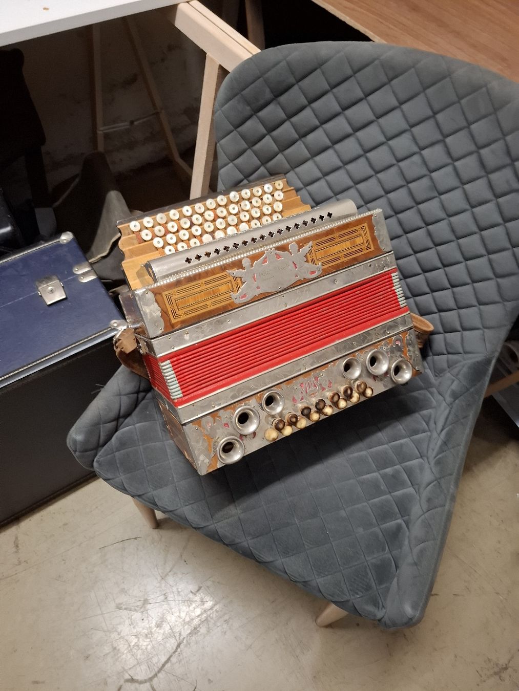 Musikinstrumente: accordéon autrichiennee – Gebraucht aus Villeneuve von BibiVintage 4