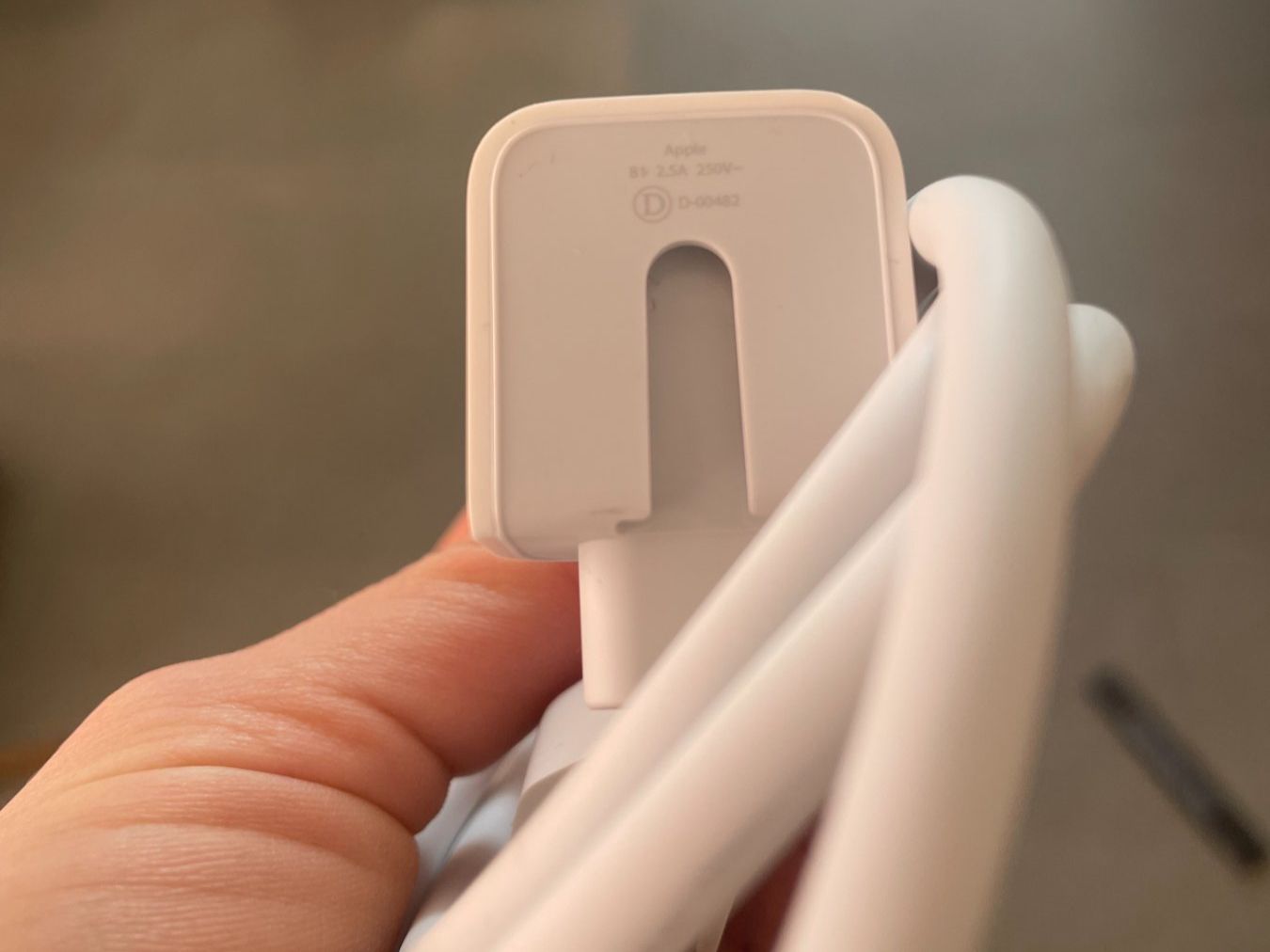 Apple Cavi: Apple Netzkabel / Stromkabel / Top Zustand – Nuovo (secondo la descrizione) da Zofingen venduto da angito 3