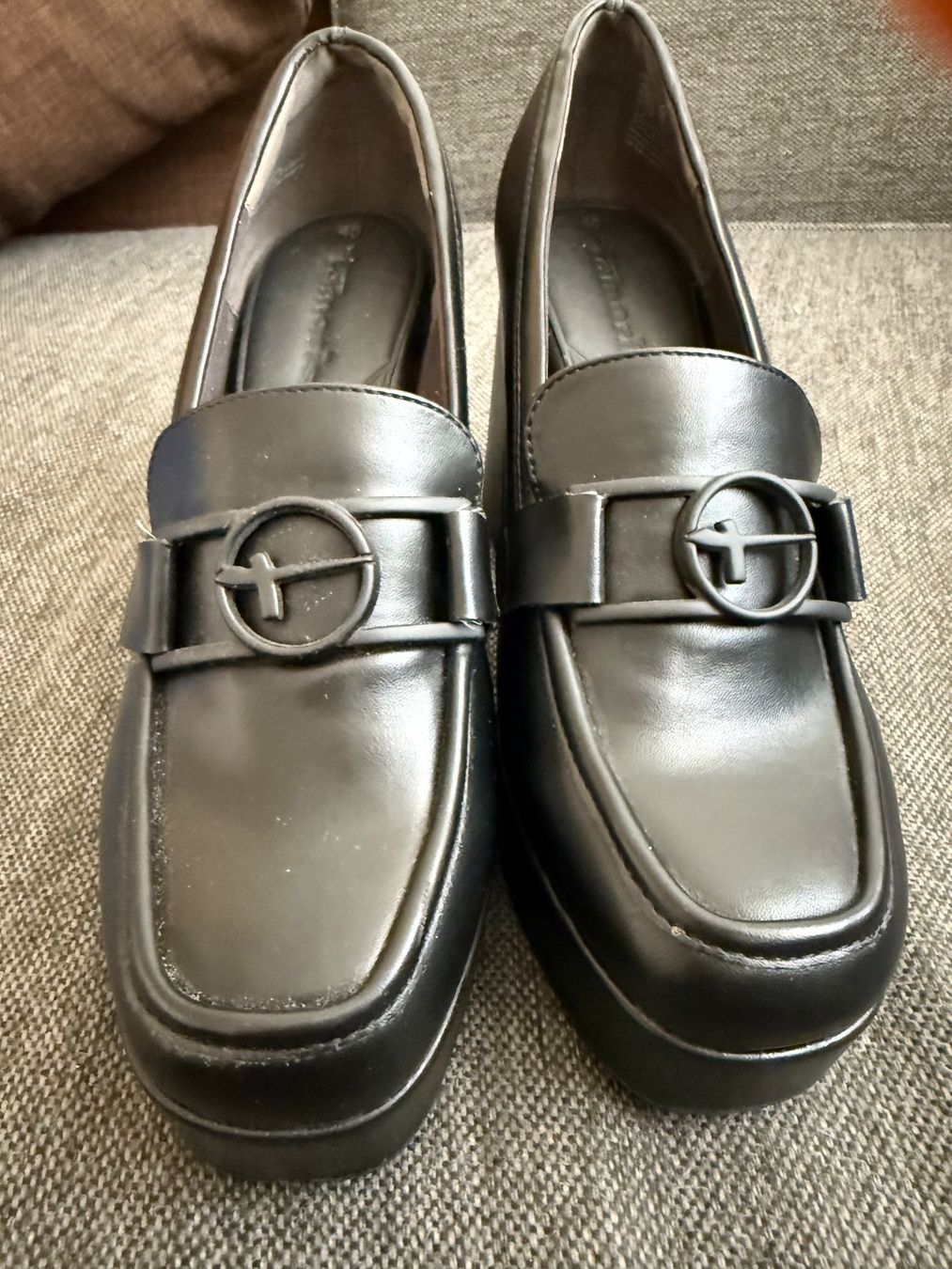Tamaris Scarpe da donna: Escarpins, derby à talons – Nuovo (secondo la descrizione) da Le Locle venduto da tchanatakoua 1
