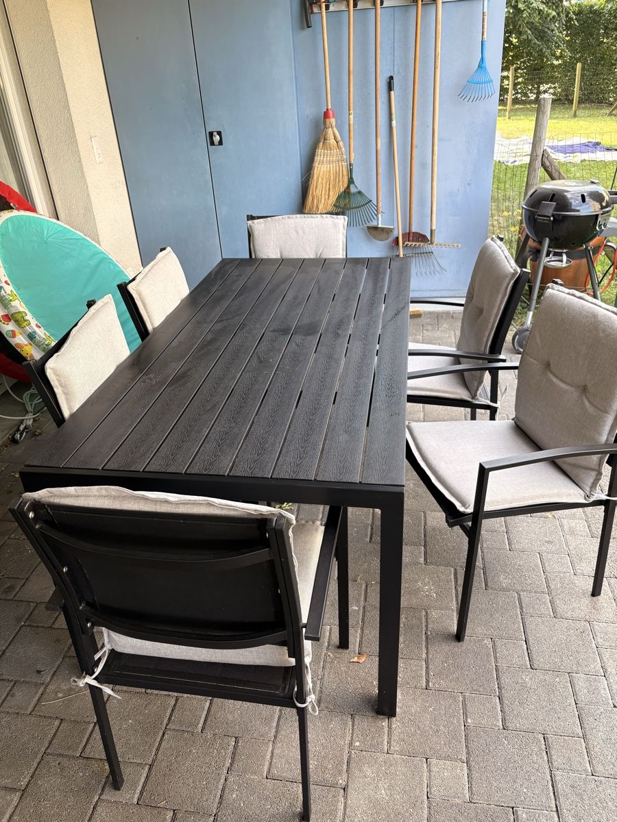 Gonser Set di tavolo e panche: Gartentisch mit 6 Stühlen guter Zustand – Usato da Wetzikon ZH venduto da Cocozi 2