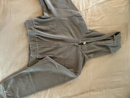 Kapuzenjacke mit Reissverschluss