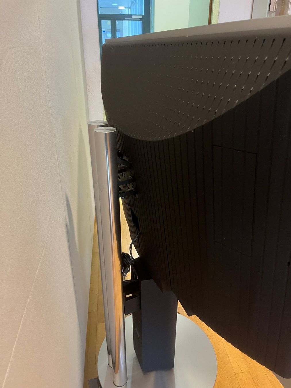 Bang & Olufsen Televisori: Bang & Olufsen Beovision 7-40 DVD – Usato da Onex venduto da fbellocpuntocom 3