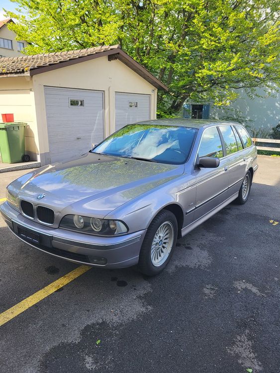 BMW 528i Touring E39